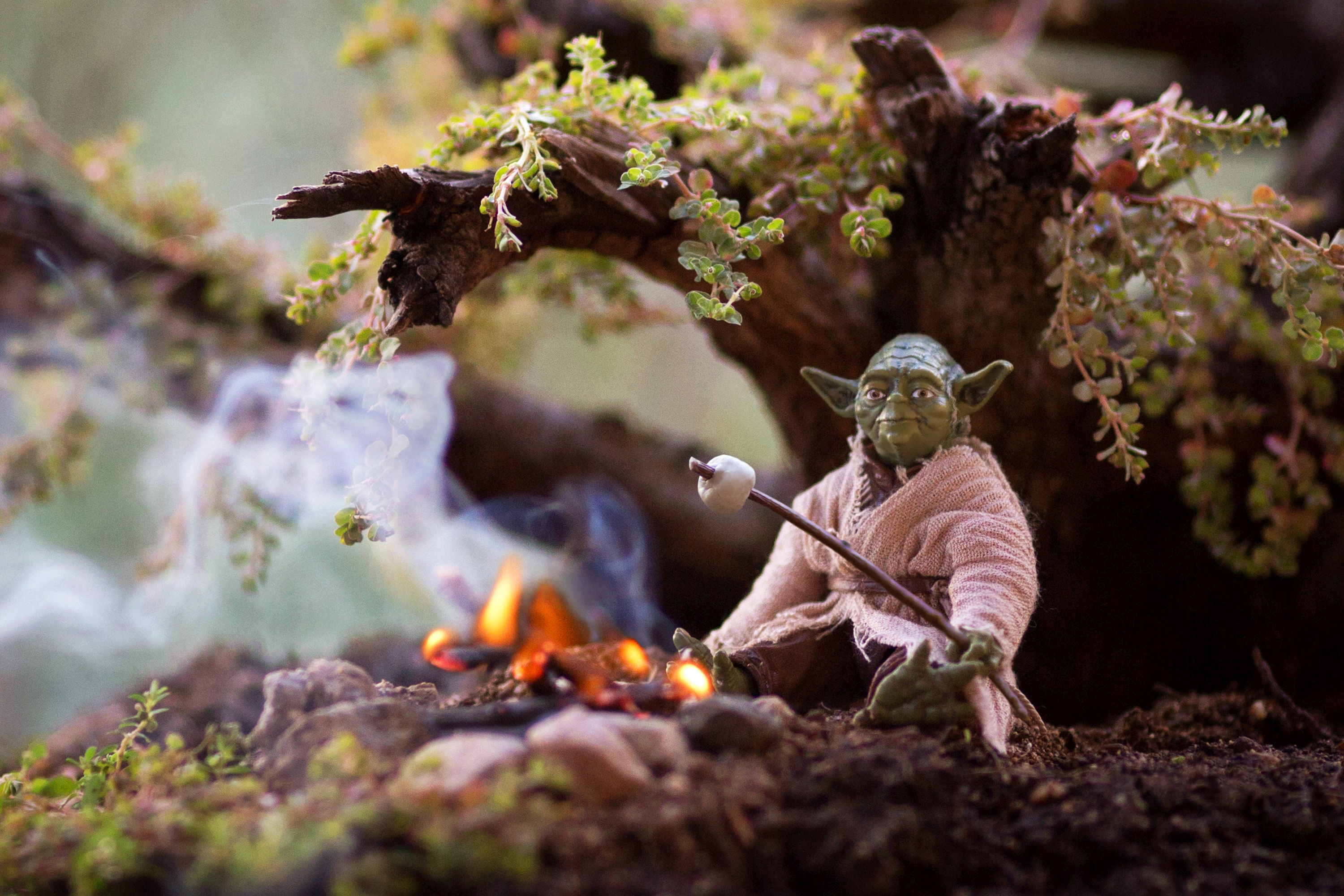 14 Incredible Photos Of Toys Coming To Life That Will Bring Back All Your Childhood Memories