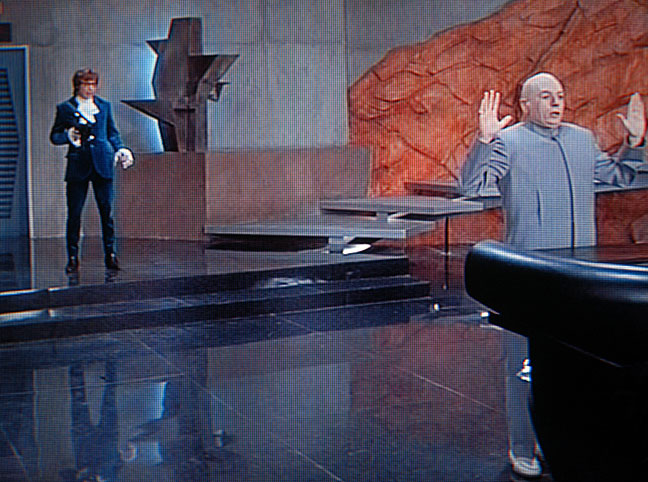 Groovy Secrets From The Set Of Austin Powers You've Been Dying To Know