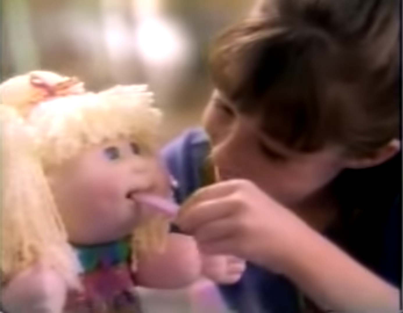 The Crazy 90s Recall That Made Us All A Little Afraid Of Our Dolls