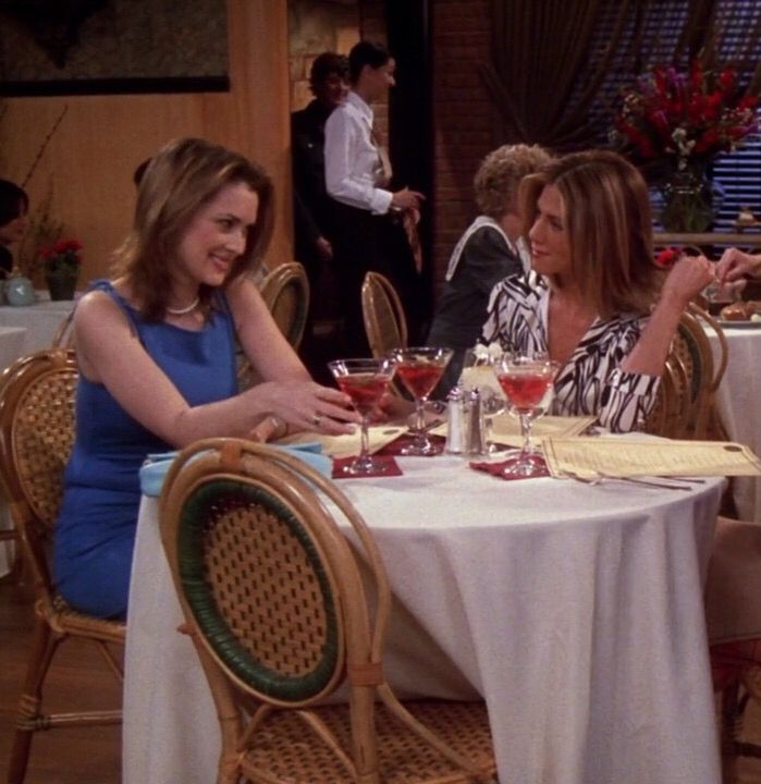5 'Friends' Plot Holes That Are So Huge They're Basically Unforgivable