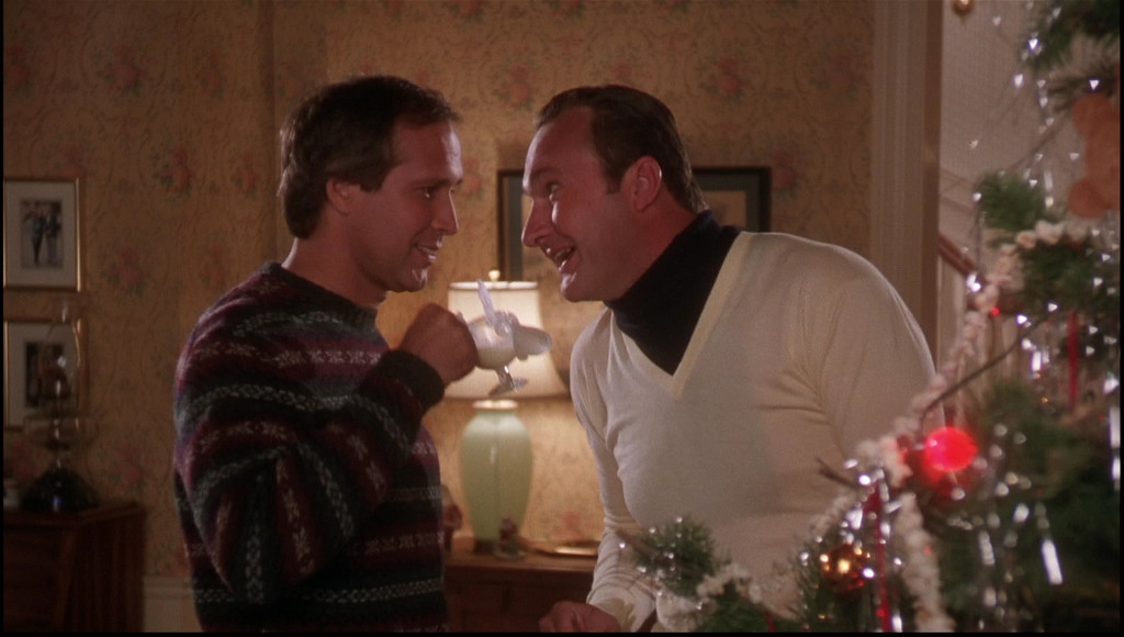 11 Signs You've 100% Turned Into Clark Griswold At Christmas