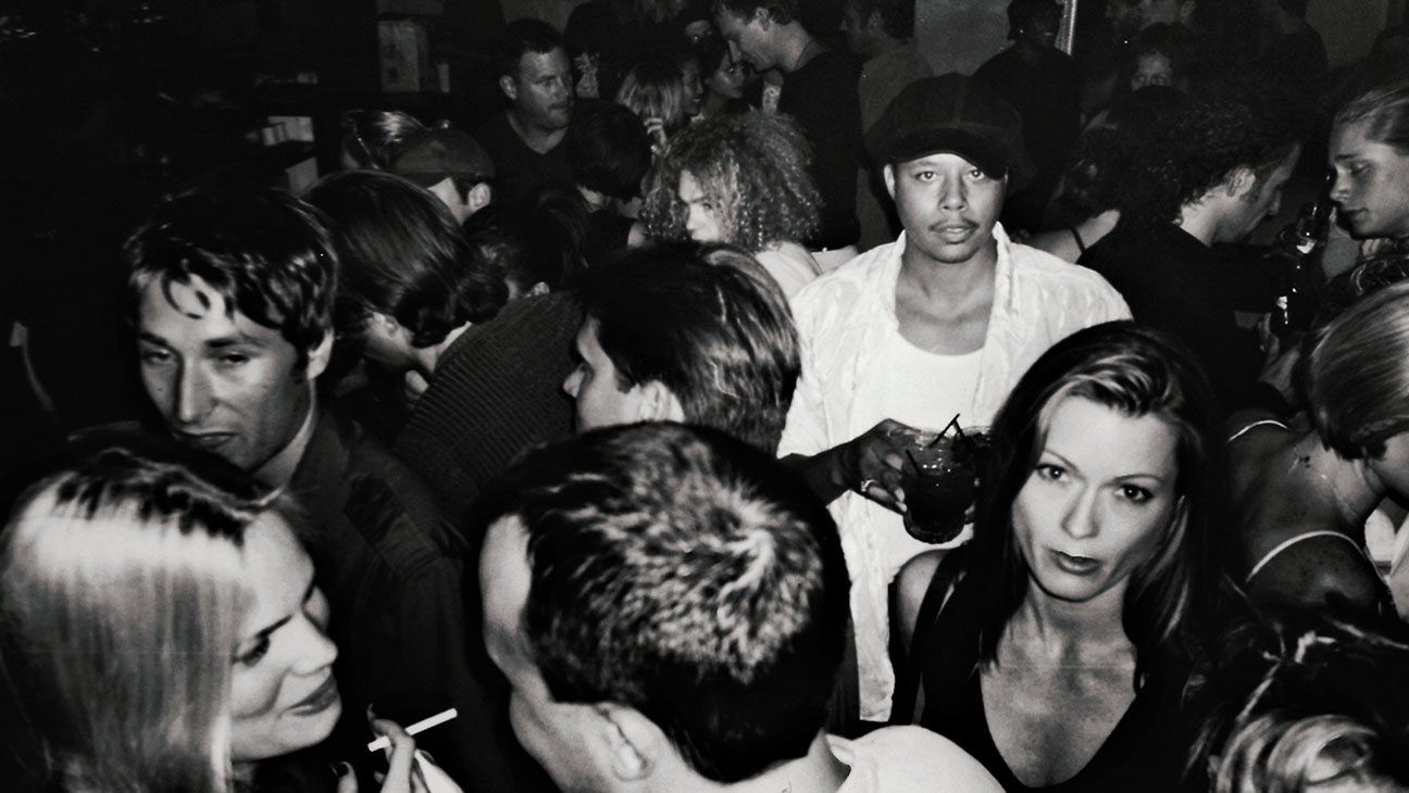 Never-Before-Seen Photos Of The 90s Hollywood Nightlife Will Change How You See Your Favorite Stars
