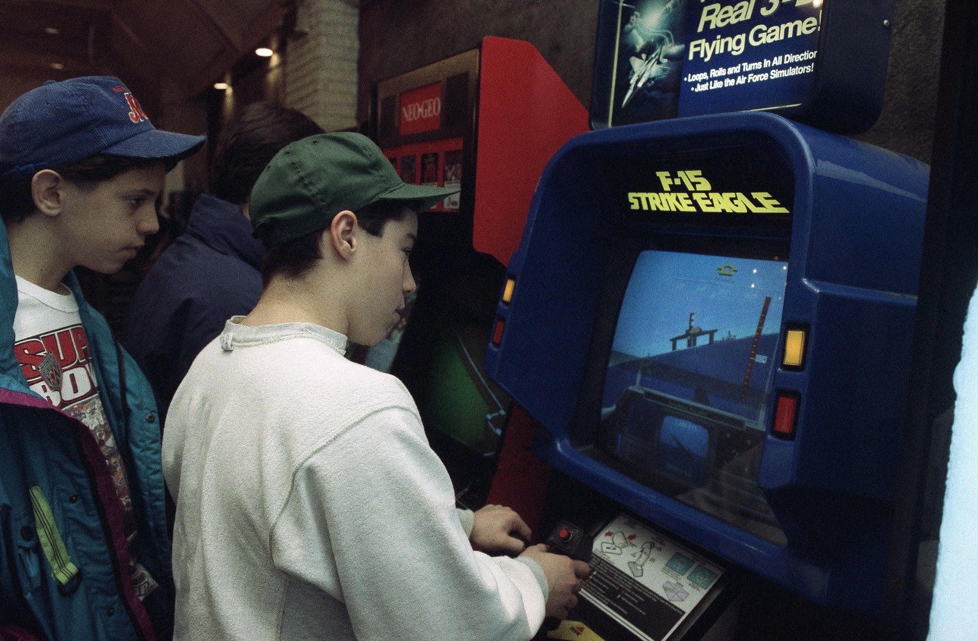 Looking Back At 80s Arcades Will Make You Want To Time Travel Because Nothing Will Ever Be Better