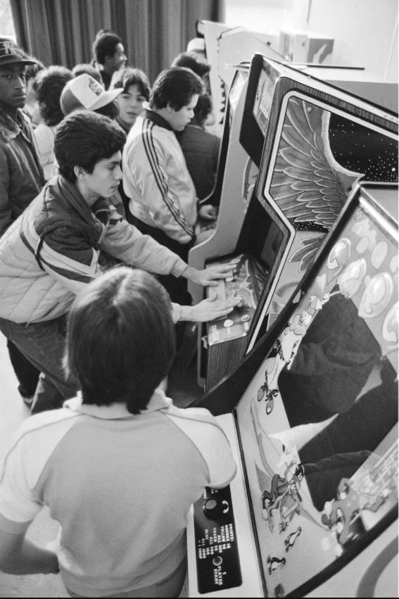 Looking Back At 80s Arcades Will Make You Want To Time Travel Because Nothing Will Ever Be Better