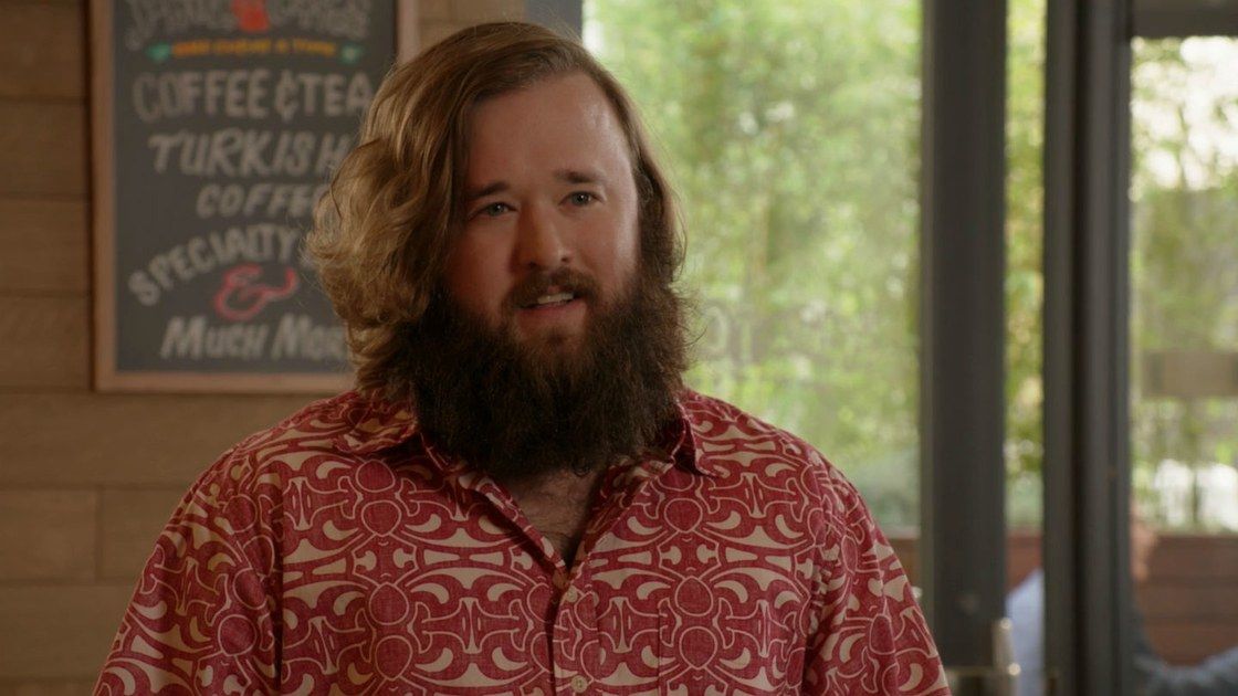 Hey, So Haley Joel Osment Is Still Hanging Around And He's Having A Time