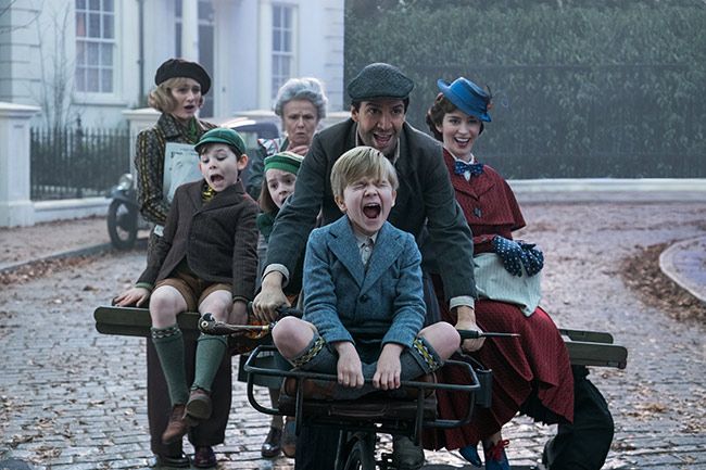 'Mary Poppins Returns' Has Finally Released A Trailer And My 10-Year-Old Self Can't Stop Screaming