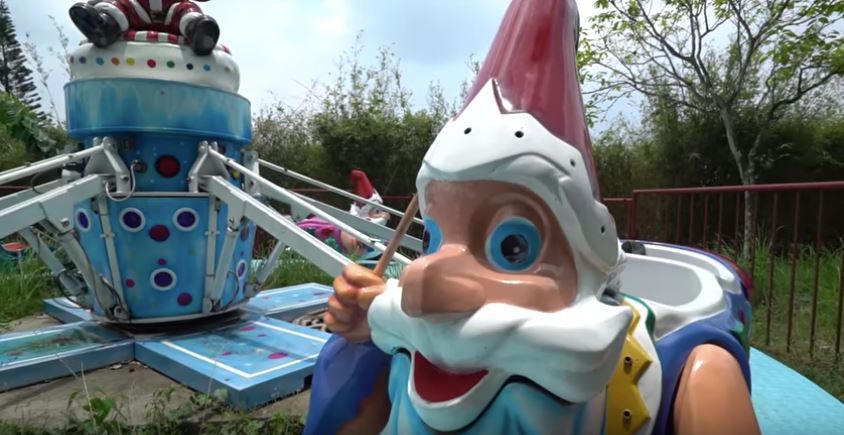 13 Abandoned Theme Parks Whose Forgotten Characters Will Give You The Creeps