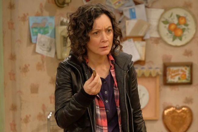 'Roseanne' Spinoff Apparently Moving Forward Without Roseanne Barr