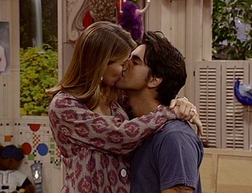 Uncle Jesse And Aunt Becky Were The Best Couple Of The 90s, And Keep Proving It 30 Years Later