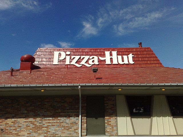 15 Former Pizza Huts Now Trying (And Failing) To Be Something Else