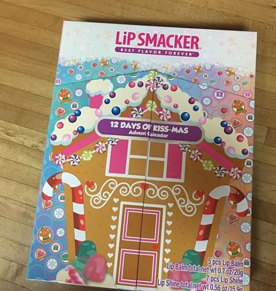 Lip Smacker's New Christmas Collection Brings Back Your 90s Favorites. All Of Them.